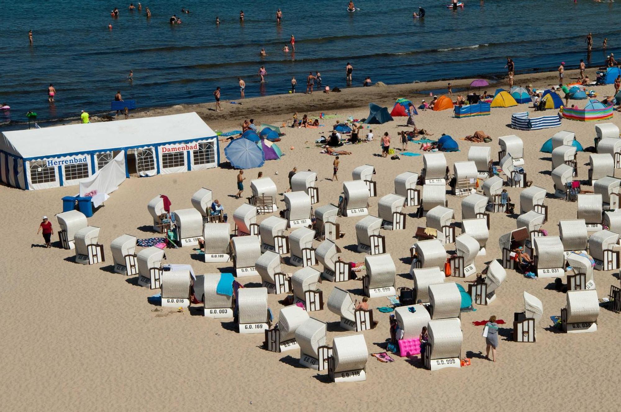 Haus Baltic 12 Mit Balkon - Zentrale Lage Im Ostseebad Sellin 外观 照片